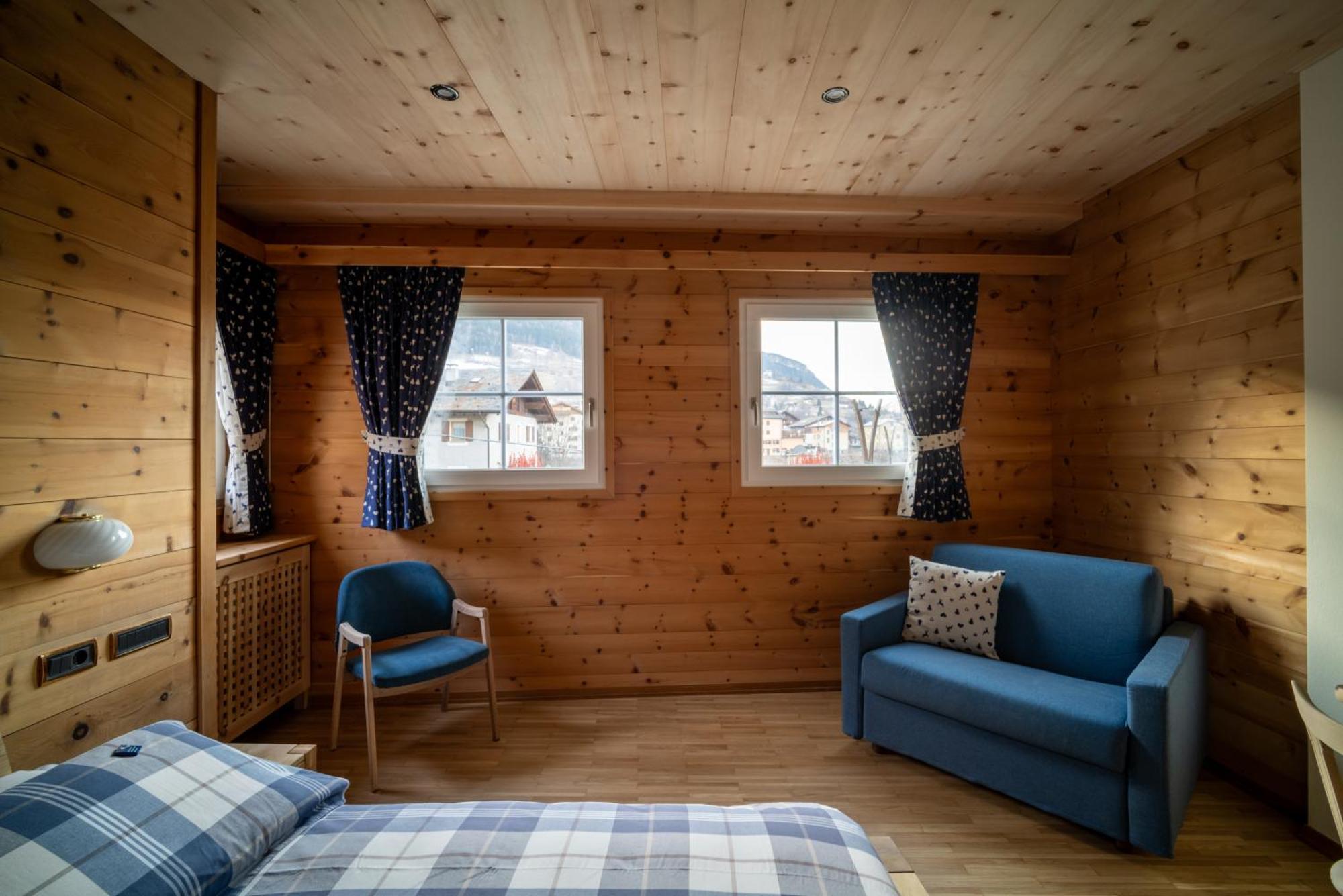 Meuble Garni Della Contea Hotel Bormio Kültér fotó